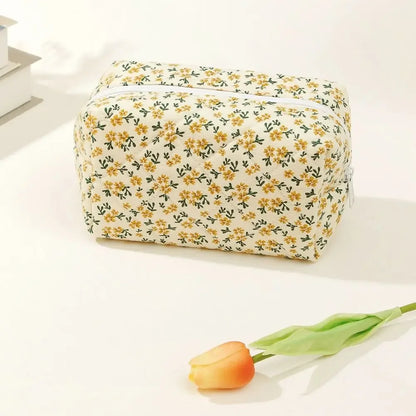 1PC Flower Printed Puffy Quilted Zipper Makeup Bag Storage Organizer Toiletry Handbag Cosmetic Pouch Large Travel Cosmetic Bag
